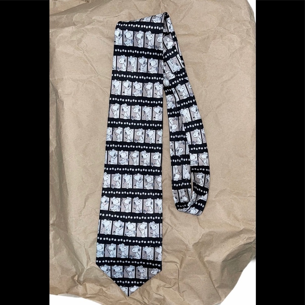 🌻 Peanuts 50 Celebration Handmade Silk Tie - Picture 10 of 10